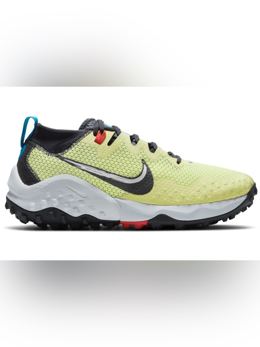 Nike trail sneakers